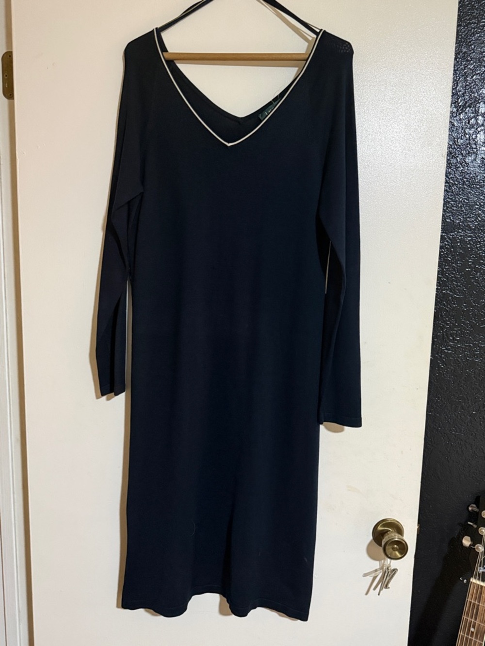 Ralph Lauren Women’s Navy V-Neck Long-Sleeve Dress Size Medium - Picture 4 of 5